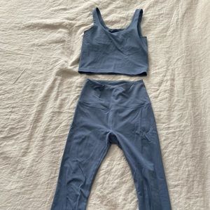 Beyond Yoga Blue Leggings and Top SET (size S)